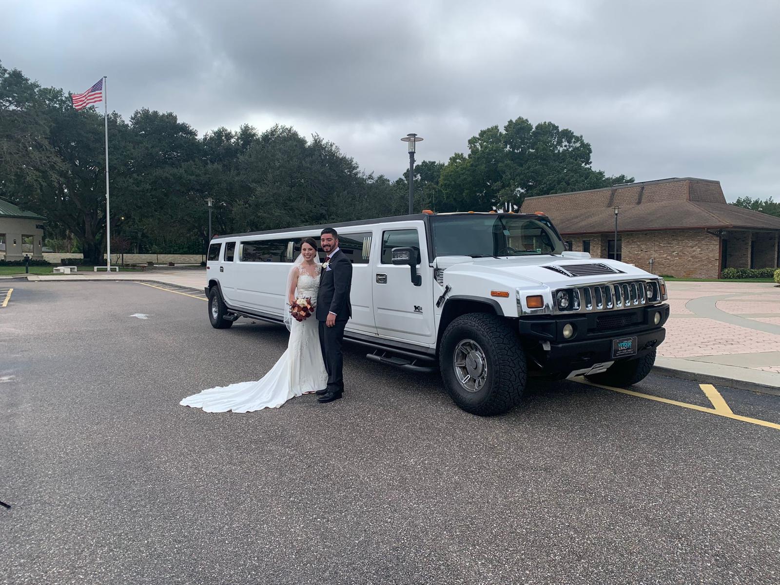 Limousine Service in Orlando, FL