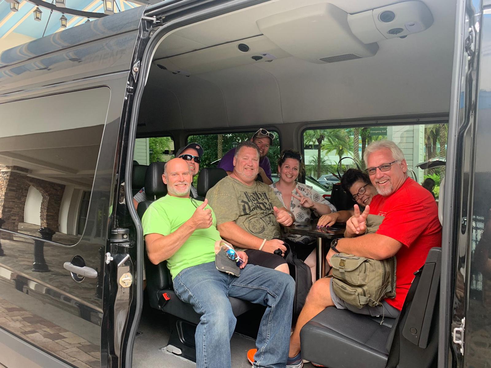 Limousine Service in Orlando, FL